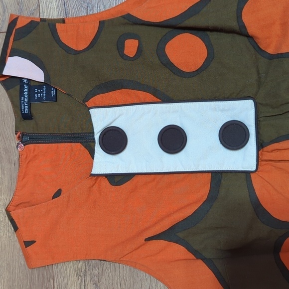 A Tribute to MARIMEKKO H&M Babydoll Retro Print Top sz 4 - Picture 4 of 7